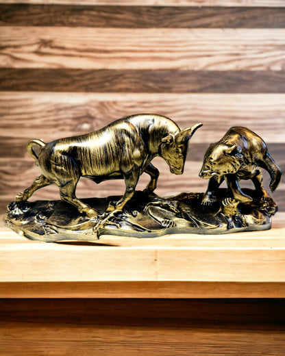 Skulptur "Zwei Rivalen" - Bulle und Bär - Symbolik des Finanzmarktes, Gravurmöglichkeit - Farbe Kupfer