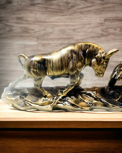 Skulptur "Zwei Rivalen" - Bulle und Bär - Symbolik des Finanzmarktes, Gravurmöglichkeit - Farbe Kupfer