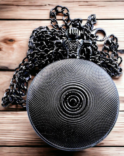 Taschenuhr "Galactic Eye" Personalisierung mit Gravur