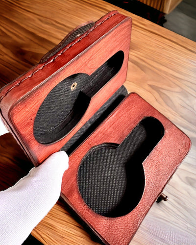 Kommandantenetui – Handgefertigtes Etui für Taschenuhr oder Kompass mit Personalisierungsmöglichkeit