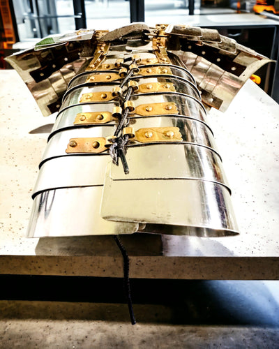 Stadtkrieger-Rüstung - Handgefertigt, Gravurmöglichkeit, Höhe ca. 40 cm