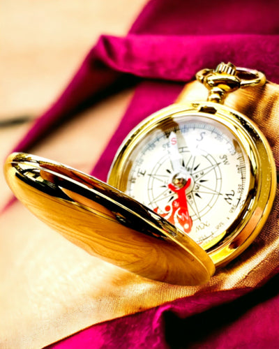 Kompass Wanderer mit Gravuroption - Farbe Gold