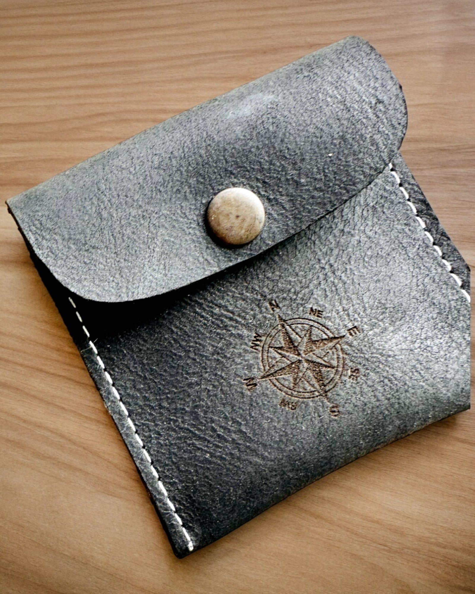 Etui für Taschenuhr oder Kompass „Podróżnik“ - Möglichkeit zur Personalisierung mit Gravur