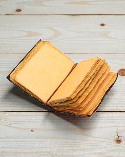 Dies Bona – Leder-Notizbuch: Nicht jeder Tag ist gut