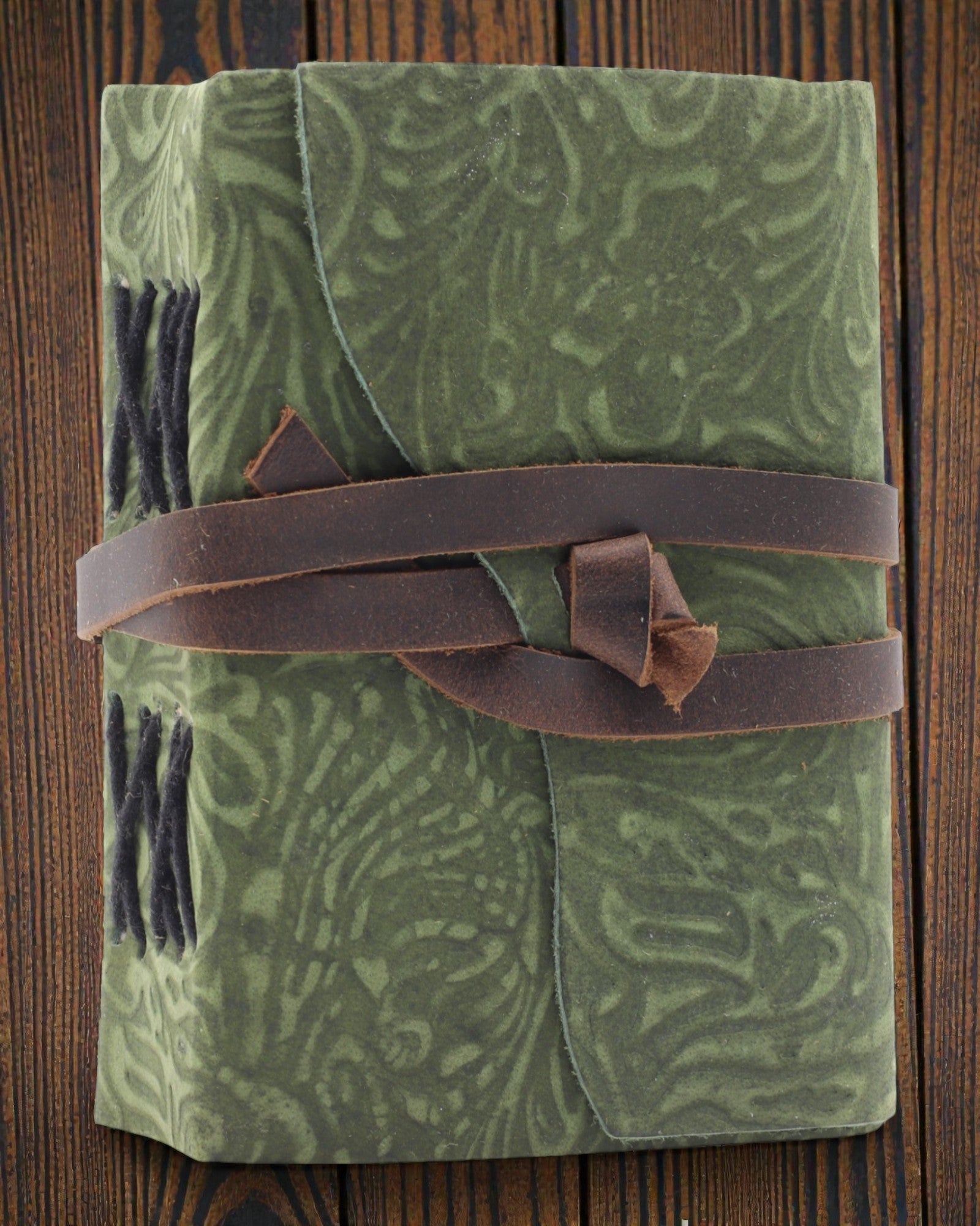 Green Maze Retro – Leder-Notizbuch mit gealterten Seiten 12,7 × 8,9 cm