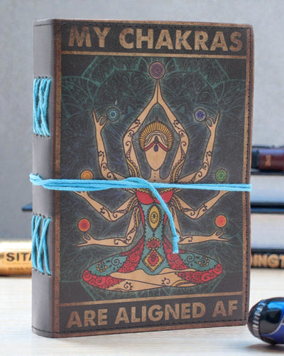 Chakra-Fluss – Leder-Notizbuch: Meine Chakren sind verdammt ausgerichtet