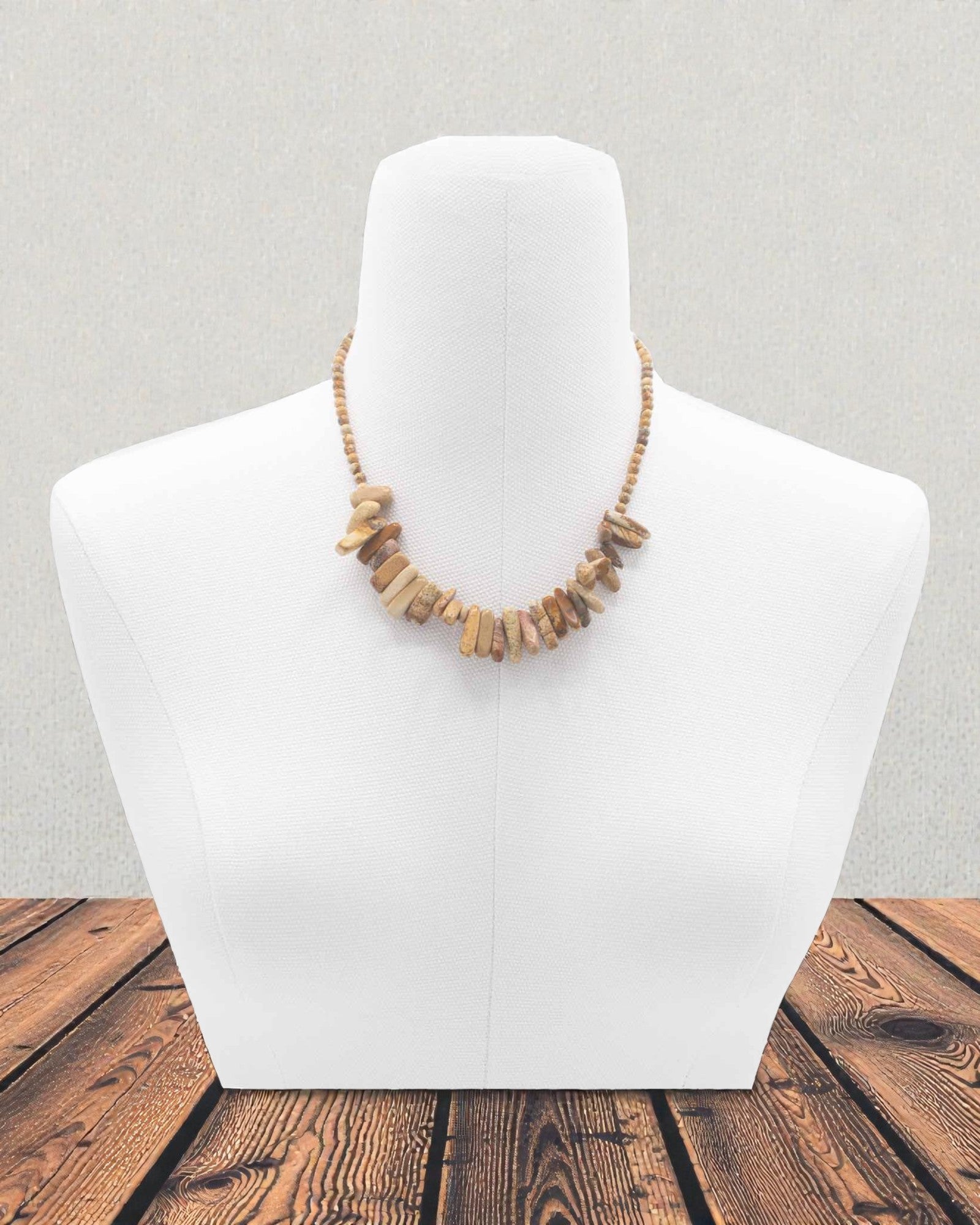 Longstone Edelstein-Halskette – Kartenstein