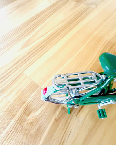 Modell des Fahrrads "Retro Classic" - Miniatur mit Gravur, ideal als Geschenk