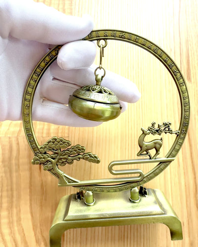 Eleganter Metallhalter für Räucherstäbchen "Große Ruhe" - Personalisierung mit Gravur möglich