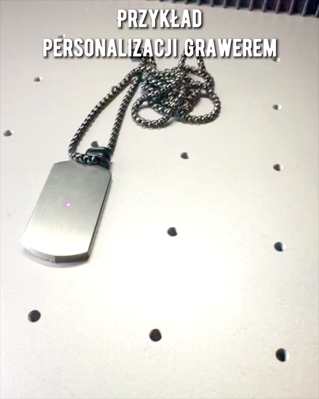 Halskette für Herren Elegante Kraft - Personalisierung mit Gravur als Geschenk