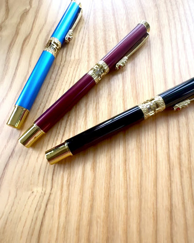 Eleganter Drachenkugelschreiber, 3 Farbvarianten, Möglichkeit zur Personalisierung mit Gravur als Geschenk
