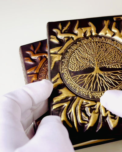 Vintage Tagebuch "Baum des Lebens" A6 - Eleganter geprägter Einband aus Kunstleder, 100 Seiten