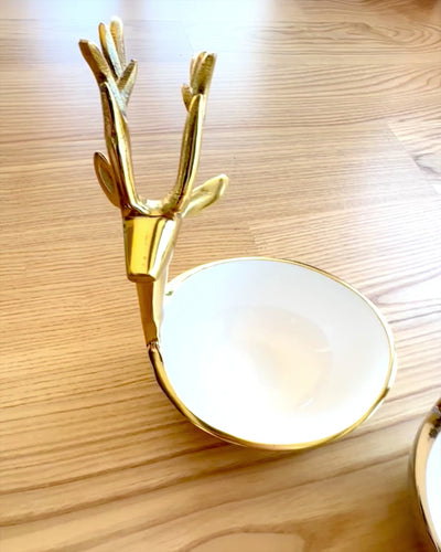 Elegante Schale Gehörnte Schönheit – Handarbeit aus Indien, Personalisierung mit Gravur