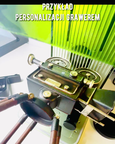 Retro-Kamera "Filmowa Nostalgia", Möglichkeit zur Personalisierung mit Gravur