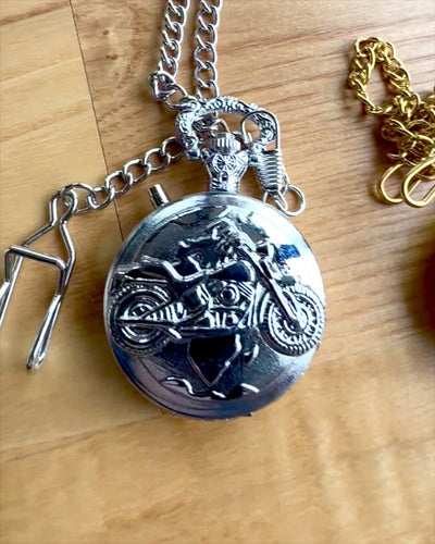 Taschenuhr "Motorrad-Elegant 2" – Gravur als Geschenk, 3 Farbvarianten