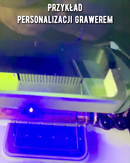 Laska Spacerowa 'Wolf' - Indisches Mangoholz mit Gravurmöglichkeit, braun mit goldenen Verzierungen