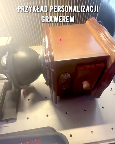 Retro Kaffeemühle „Vintage Café“ 27 cm Höhe, mit der Möglichkeit der Personalisierung durch Gravur als Geschenk