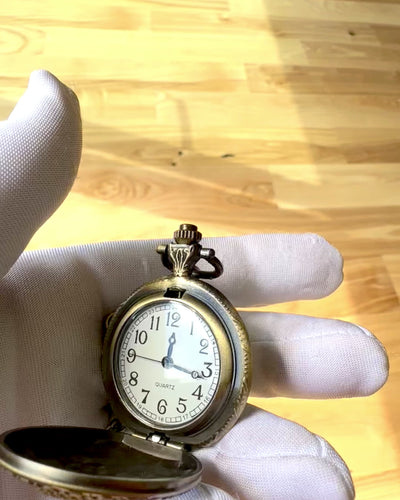 Taschenuhr "Buddha Time Elegance", Personalisierung mit Gravur möglich