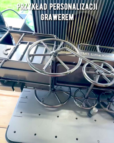 Lokomotive aus Eisen „Retro Express“ – Dekoration, Modell, handgefertigt mit Gravurmöglichkeit als Geschenk