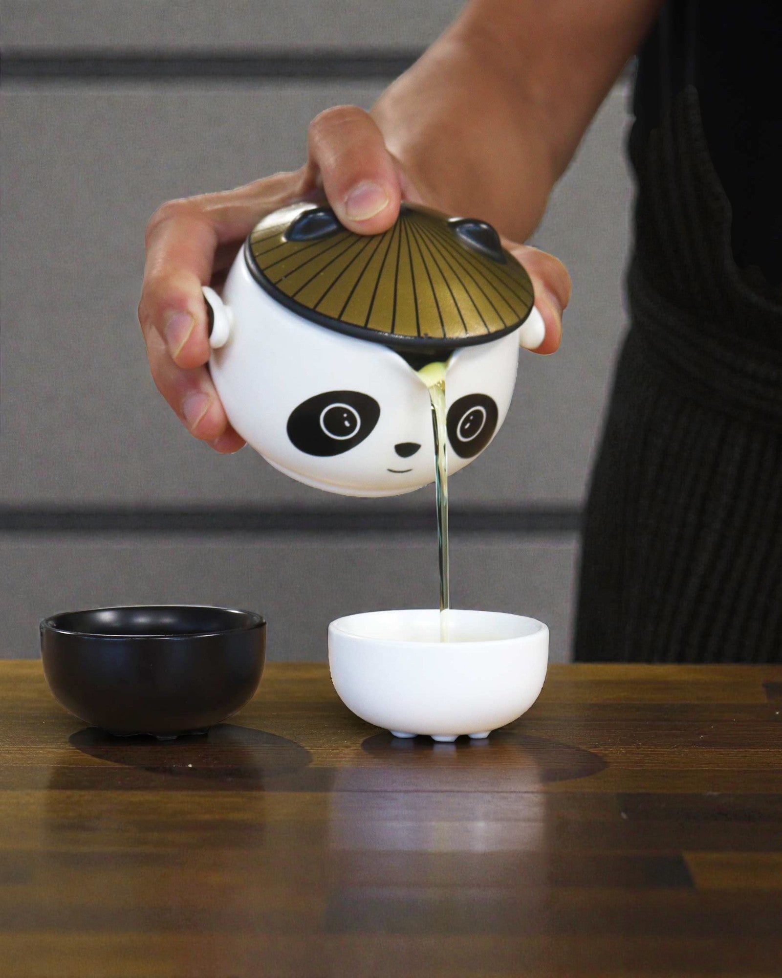 Panda – Reiseset für Tee mit Deckel und 2 Bechern